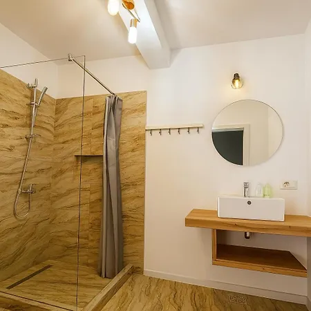 Maxim 게스트하우스 데포리노드